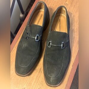 Men’s Johnston & Murphy Suede Loafer with Horse Bit. Black Shoes. Size 12M